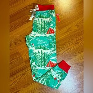 NWT Magellan Outdoors Women's Holiday Lounge Joggers